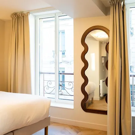 De Gamme, Renovation Neuve Style 4 Etoiles Daire Caen
