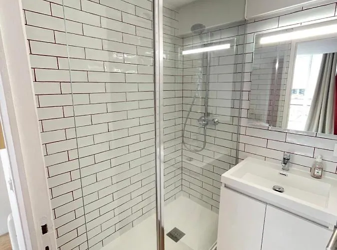 Studio haut de gamme, Rénovation neuve style 4 étoiles Apartamento